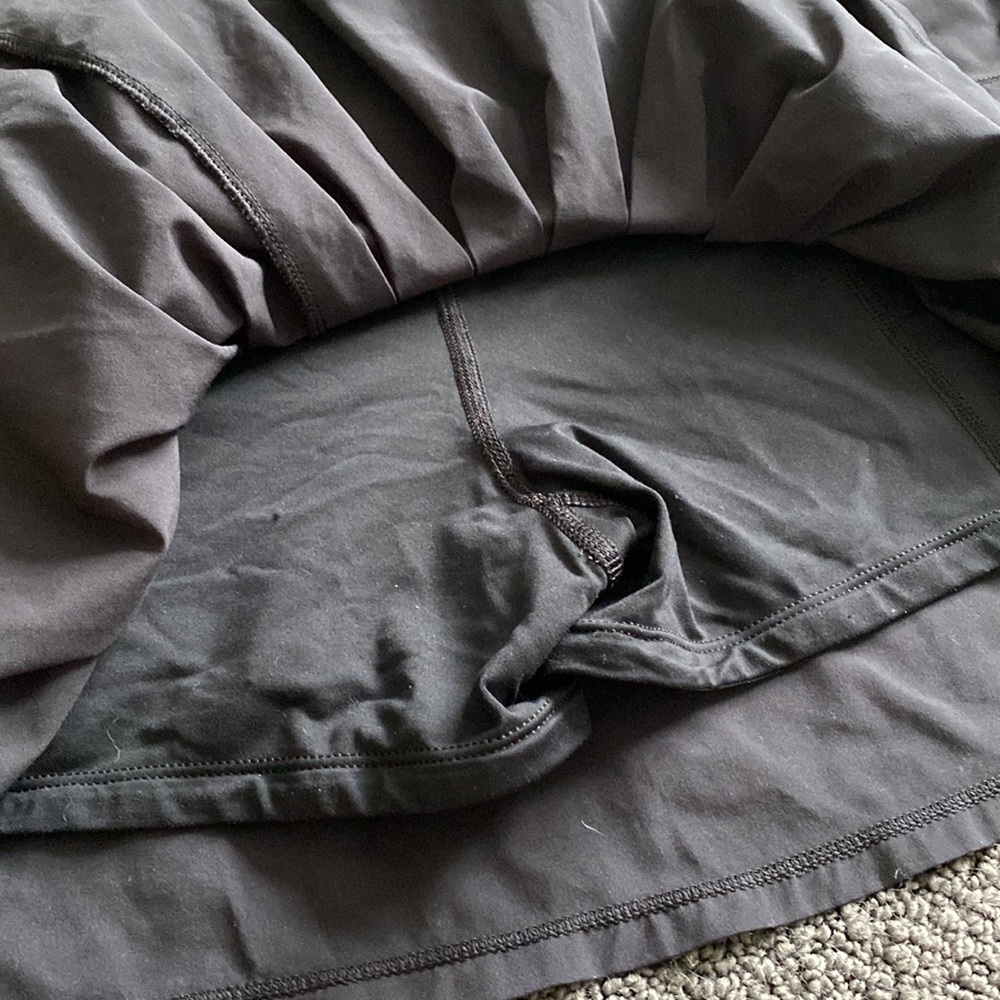 Lululemon skirt - Picture 4 of 6